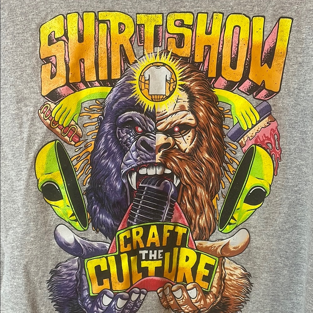 American Apparel Gray Graphic Tee with Bold Design - Picture 2 of 3